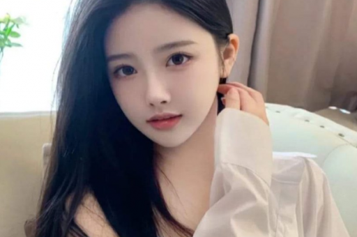 深圳ktv陪酒女价格是多少啊(深圳KTV陪酒女价格调查)